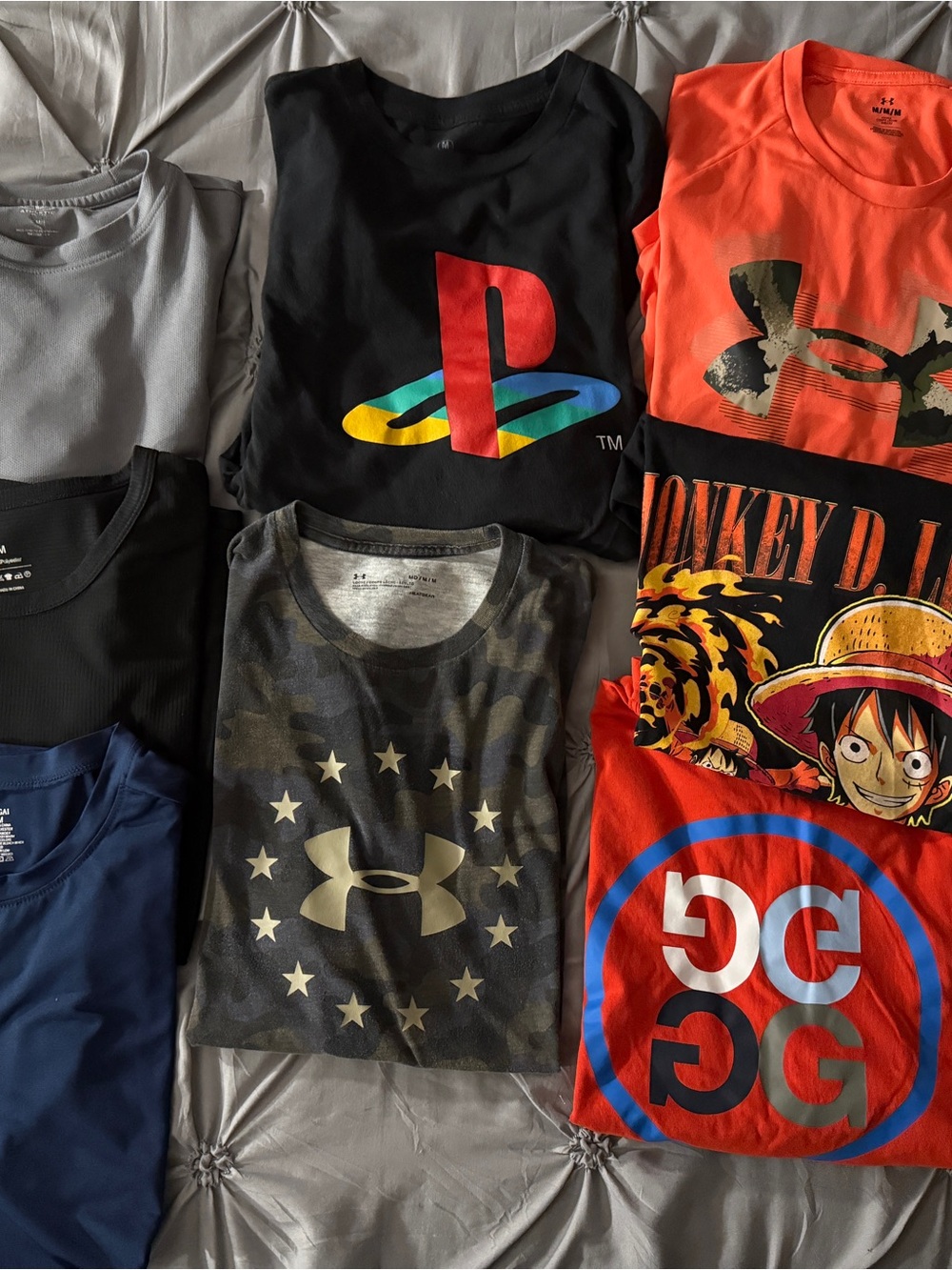Assorted Bundle of 8 men’s TShirts size medium